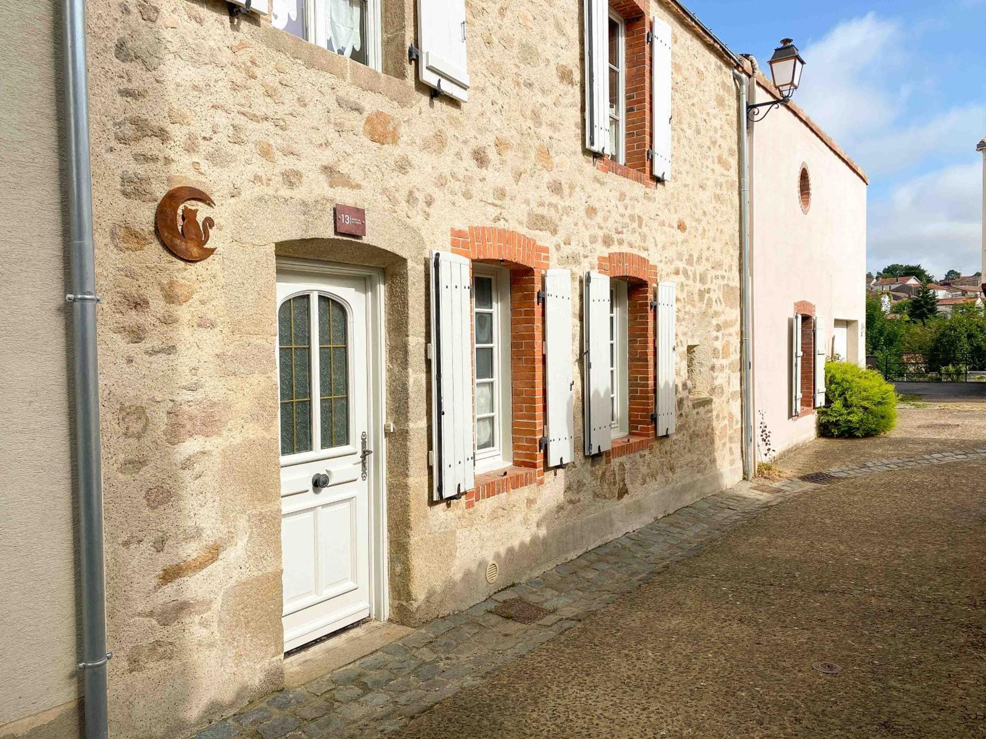 Вилла Le Logis De La Forge A 10 Min Du Puy Dufou Mortagne-sur-Sevre Экстерьер фото